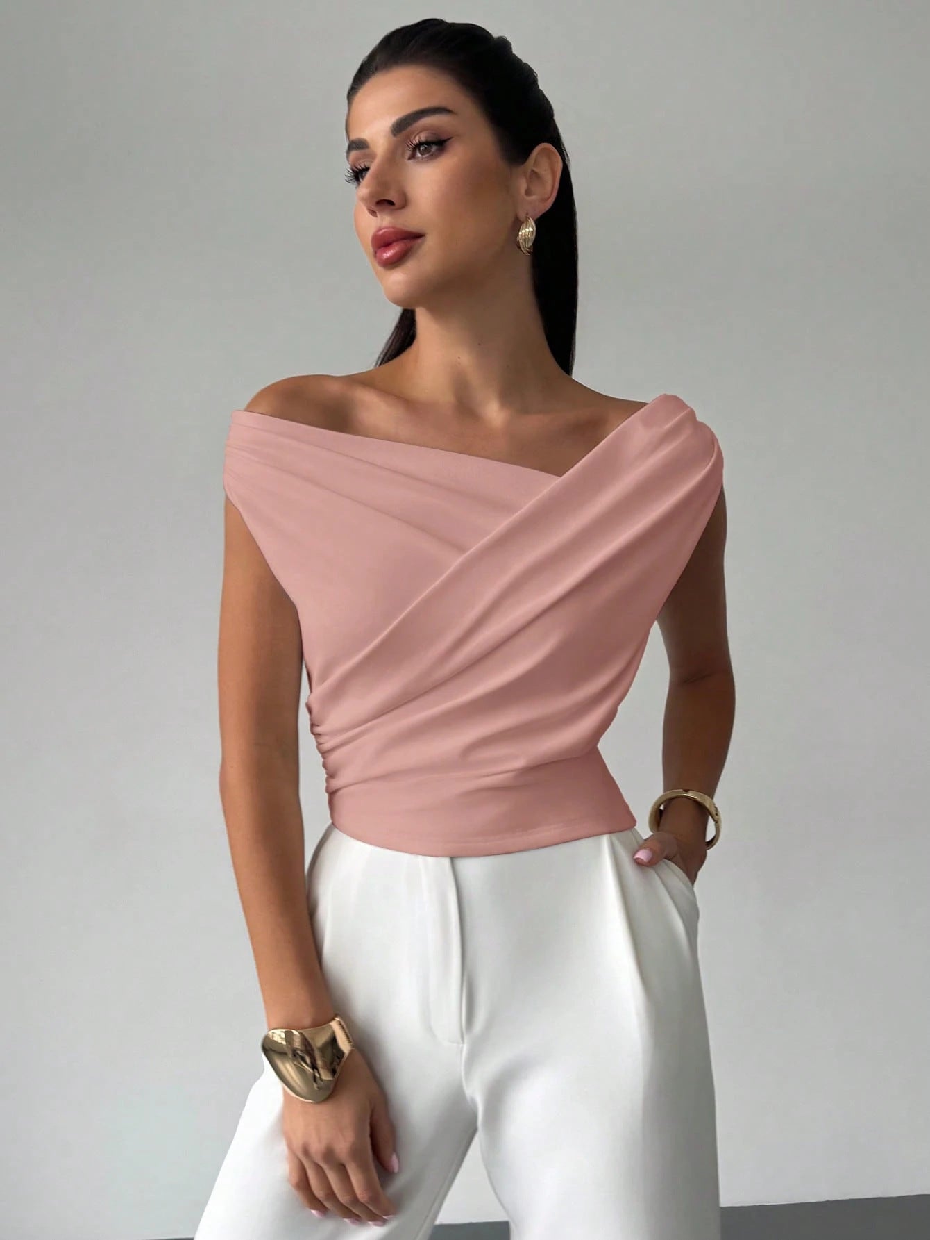 Graceful Drape Top - modelita.nl